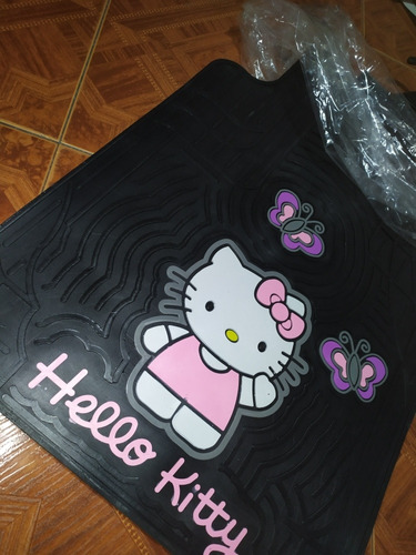 Tapetes Delanteros Hello Kitty 63x49cm 2p Universales 
