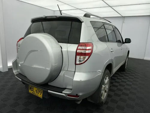 Toyota RAV4 LIFE AT 2.4 4X2