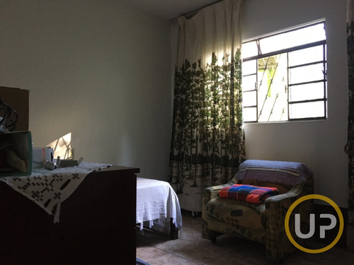 Imagem 6 de 15 de Casa Em Glória - Belo Horizonte - 11158