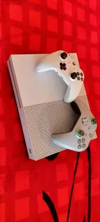 Xbox One S De 1tb Con Juego Pro Evolution Soccer Pes 2019