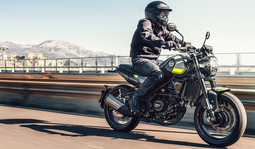 Imagen 17 de 19 de Benelli Leoncino 250