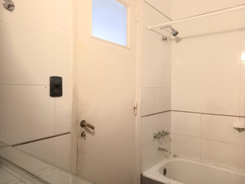 Venta Departamento 3 Ambientes En Viamonte Al 1600 Entre Rodriguez Peña Y Montevideo Capital Federal. San Nicolas Caba.