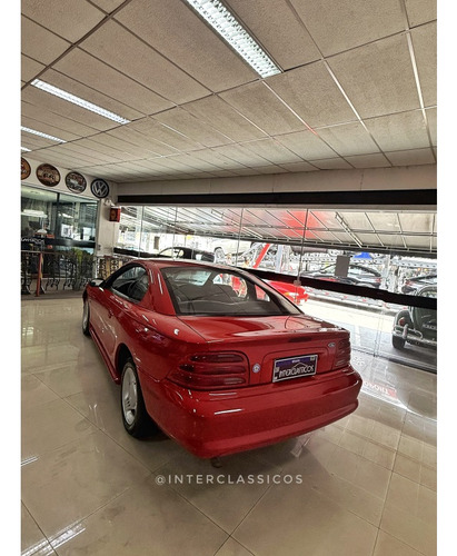 Ford Mustang 3.8 V6 Gasolina 2p Automático
