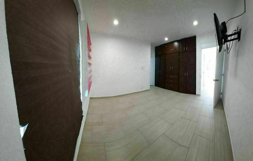 Imagen 19 de 29 de Luxury Casa En Cumbres Del Lago, Alberca Propia, Jardín, 4 R