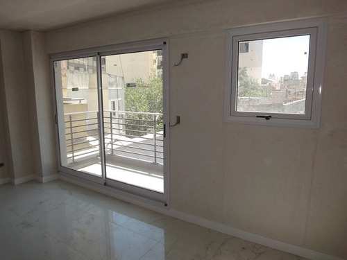 Imagen 3 de 4 de Hornos Al 1100, Amplios Mono Ambientes, Apto Profesional, Barracas
