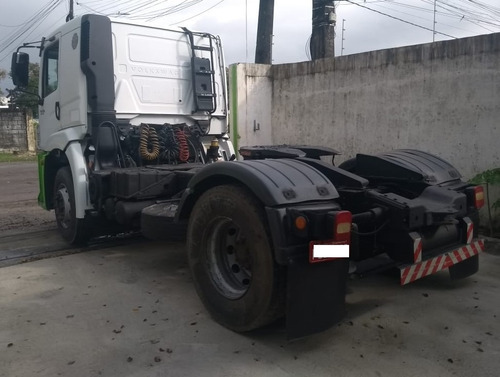 Volkswagen Constellation 19.330 Ano 2014 / V-tronic