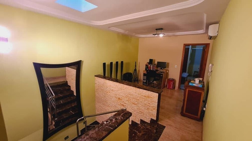 Imagen 3 de 30 de Ludeisi Zerpa Vende Townhouse En Mañongo, Naguanagua 448835