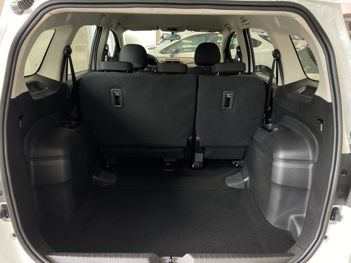 Imagen 18 de 20 de Chevrolet Spin Lt 5a 2023 Af