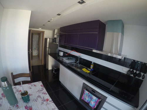 Apartamento En Brava, 1 Dormitorio- Ref: 2943