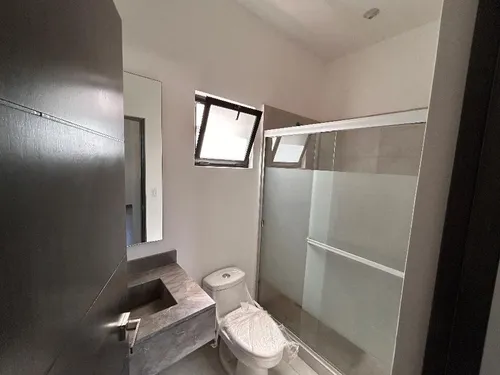 Casa En Venta En Colonia Condado De Asturias, Santiago, Nuevo León
