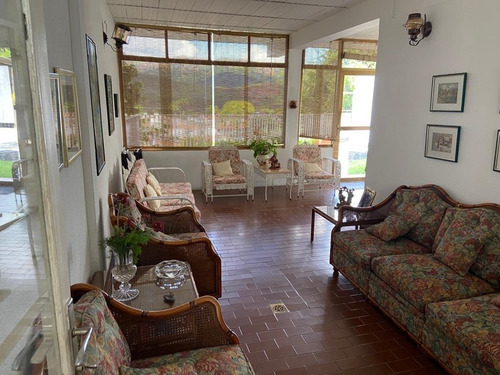Imagen 6 de 15 de Casa En Ventas Colinas De Vista Alegre 4 Habitaciones Y 3 Baños