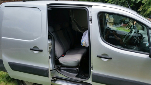 Peugeot Partner K9 Peugeot Particular Permuto 2015 Adelante