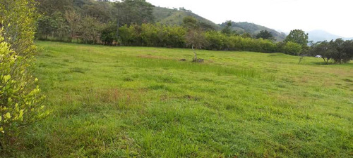 Lote En Porce (santo Domingo) Se Vende .