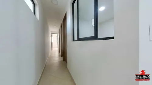 Apartamento En Arriendo En Medellín - La Candelaria