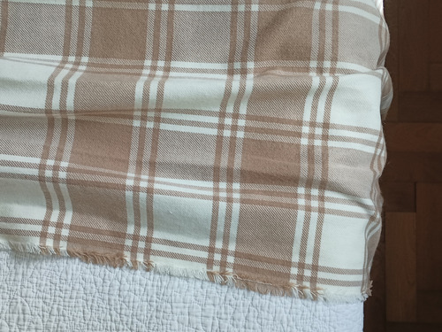 Manta Decorativa Pie De Cama Escocesa 200x140 Cm Camel Y Blanco Escocés