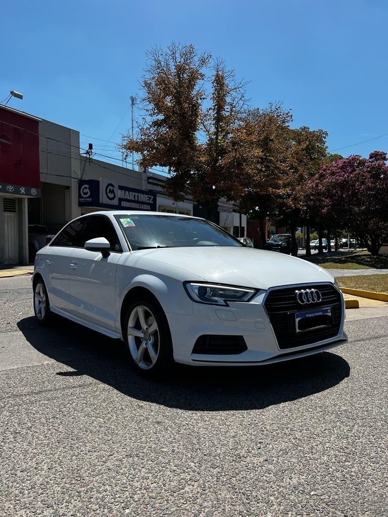 Audi A3 1.4 Tfsi Sedan Stronic 125cv