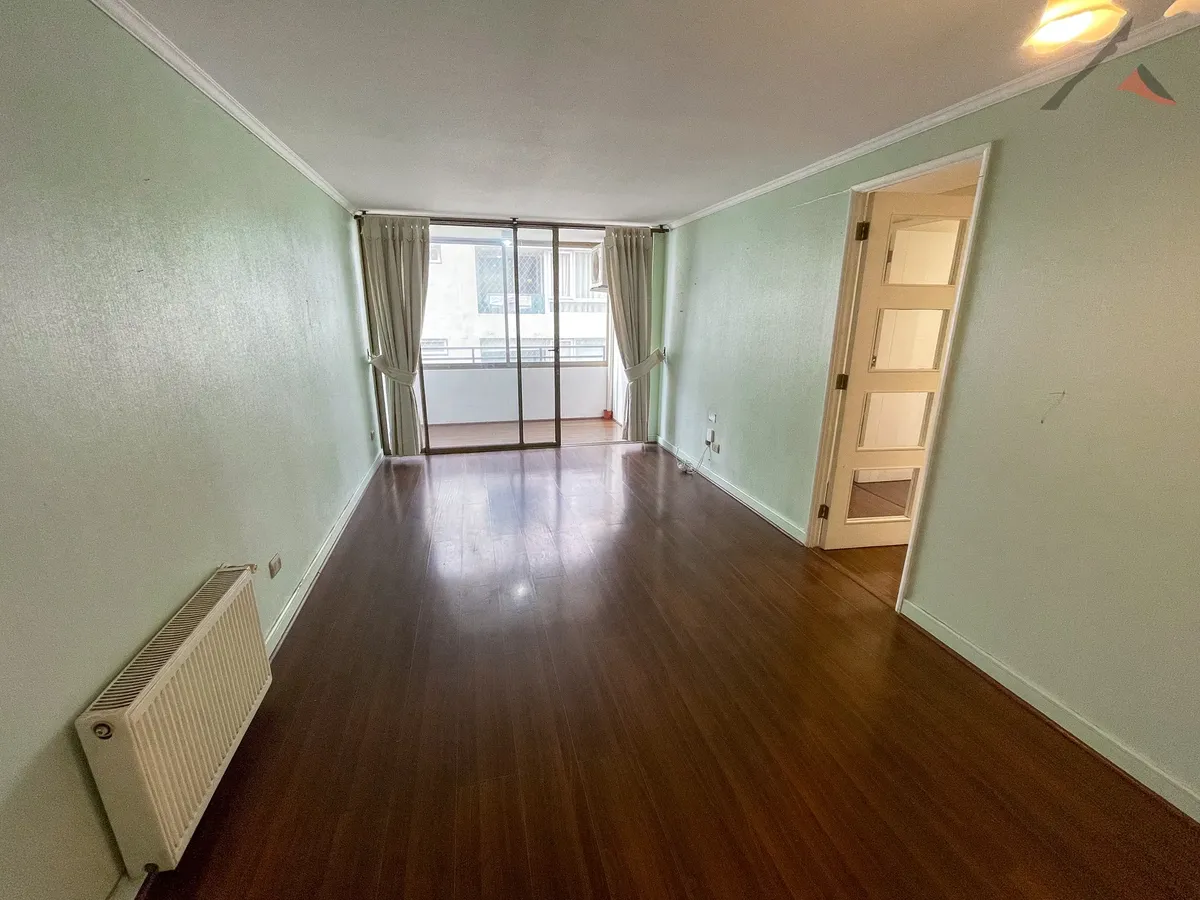Imagen 2 de 27 de Se Arriendo Amplio Departamento 3d+2b+1est+1bod