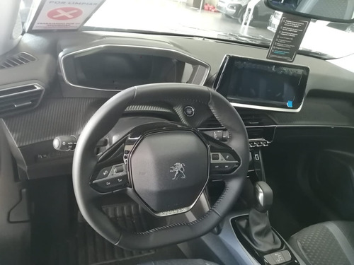 Imagen 11 de 17 de Peugeot 2008 1.2 Allure Promoooo