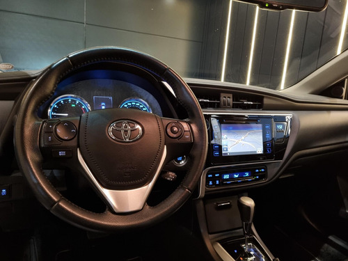 Toyota Corolla XEi 2.0 Flex 16V Automático.