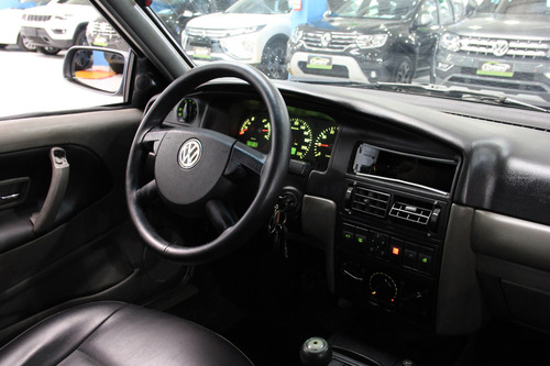 Volkswagen Santana 2.0 Mi Comfortline 8v Gasolina 4p Manual