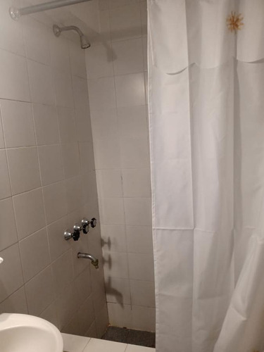 Imagen 5 de 18 de Oportunidad - 1 Dormitorio Más Escritorio - Suipacha 900