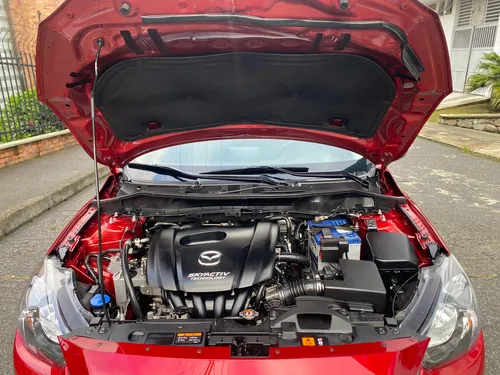 Mazda 2 1.5 Touring mecanico