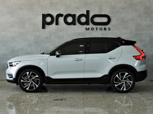 Imagem 2 de 13 de Volvo Xc40 R-design Recharge 2021