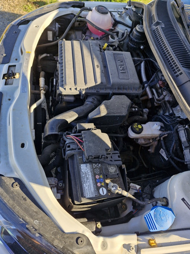 Volkswagen Saveiro 1.6 Cross Gp Cd 101cv