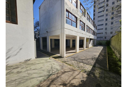 Oficina En Arriendo, Centro Cultural O Colegio, Ñuñoa