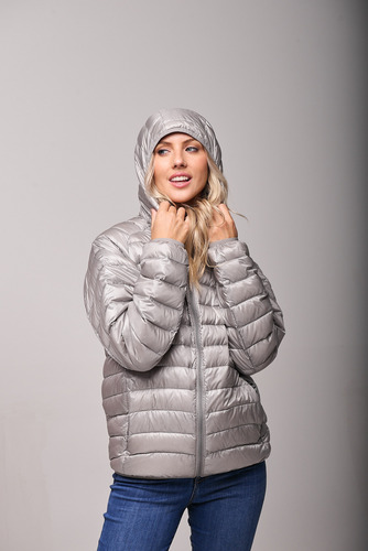 Campera Uniqlo Ultra Light Down Mujer - Original