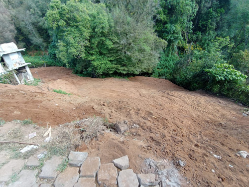 Terreno En Valle De Bravo Casas Viejas