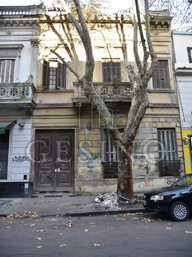 Imagen 1 de 2 de Casa - La Plata