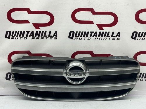 Nissan Maxima Parrilla Central 2003-2004