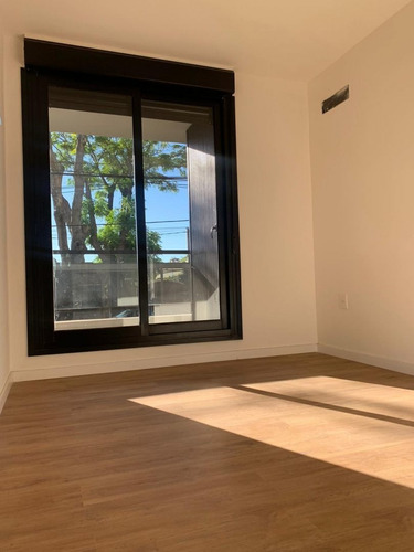 Imagen 10 de 14 de Venta 1 Dorm Con Parrillero En Verdi Plaza