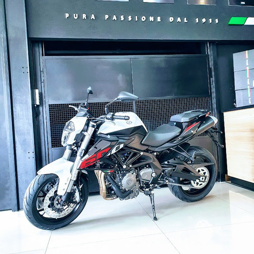 Imagen 14 de 23 de Benelli Tnt 600i - Mejor Contado! - Financiada - Ahora 12/18