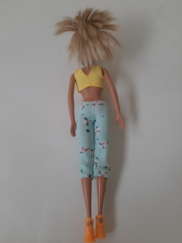 Barbie Mattel 2009 (Usado)
