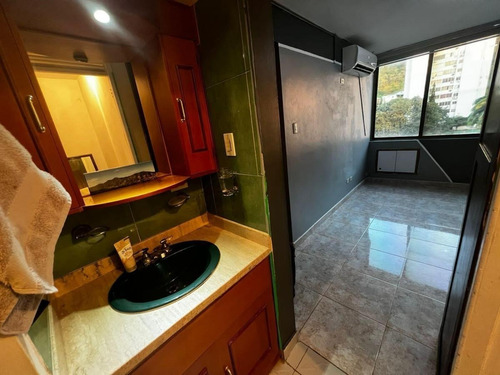 Imagen 14 de 17 de Mariano Urbina Vende Apartamento En Naguanagua Mañongo Res Araguaney Foa-2153
