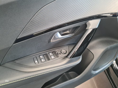 Peugeot 2008 1.0T Gt