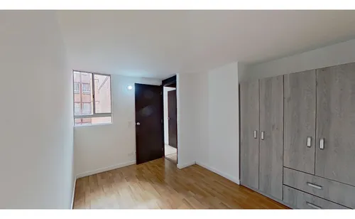 Apartamento En Venta En Los Laureles, Bosa