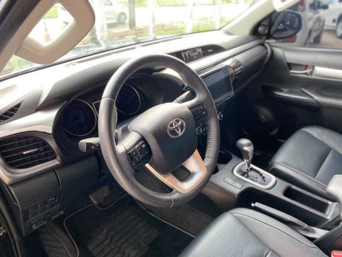 Imagem 10 de 15 de Toyota Hilux 2.8 Srv 4x4 Cd 16v 2017