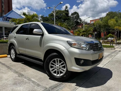 Toyota Fortuner 2.7l 4x4