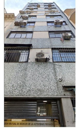 Oficina Ubicada En Calle Santiago Del Estero Nº 366, Superficie Cubierta De 18 M², Piso 9, Vista Al Este