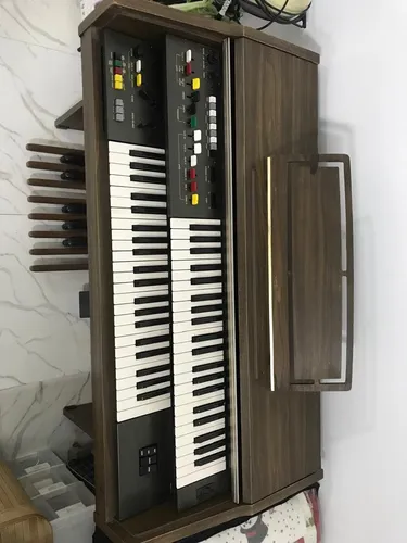 Órgano Yamaha Electone (Usado)