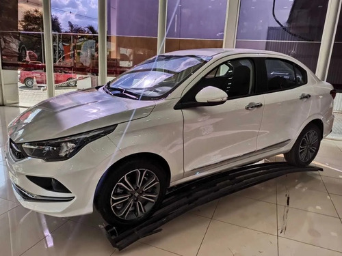Imagen 3 de 25 de Fiat Cronos Entrega 800mil Y Cuotas Tomo Permuta Usado P