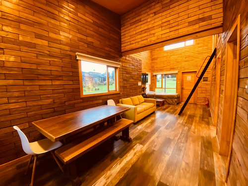 Arriendo Casa En Exclusivo Condominio