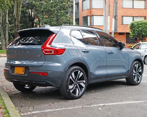 Volvo XC40 2.0 T5 Awd Momentum