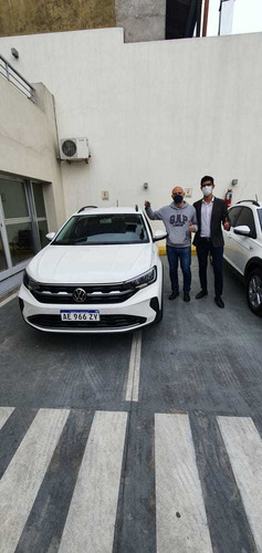 Imagen 11 de 22 de Volkswagen Virtus Sin Sobre Precio Retiro Express Da