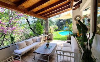 Casa En Venta De 5 Dorm. En El Arrayán