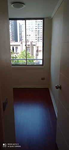 Se Vende Depto.remodelado 3d 1b 1bod Metro Sta.lucia Stgo