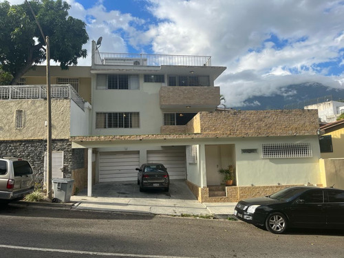 Venta Casa Lomas De Chuao 4h+s/5b/4p